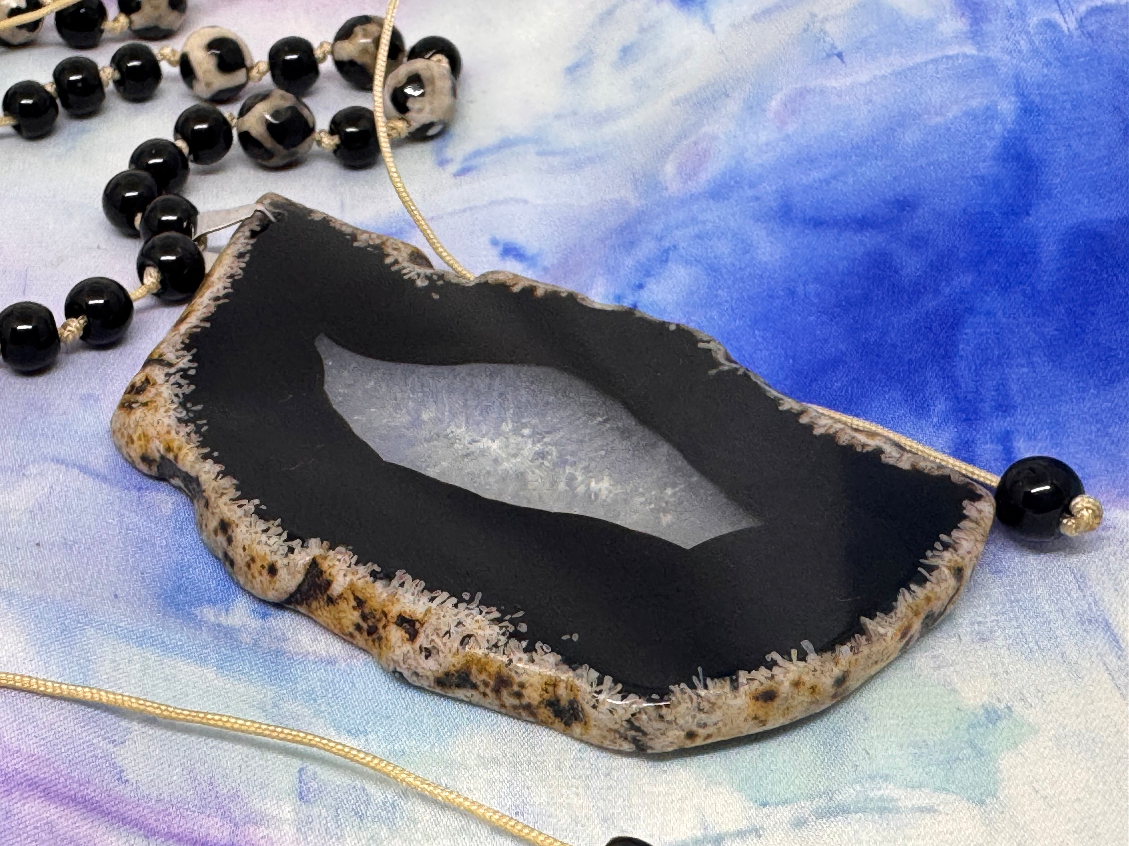 Malkova – Midnight Agate Statement Necklace
